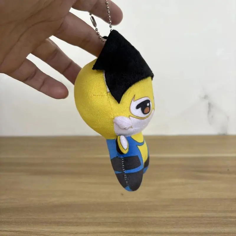 Cool 10cm Cute Anime Invincible Character Hero Mark Grayson Plush Toys Bag Keychain Stuffed Plushie Doll Hanging Pendant Decor
