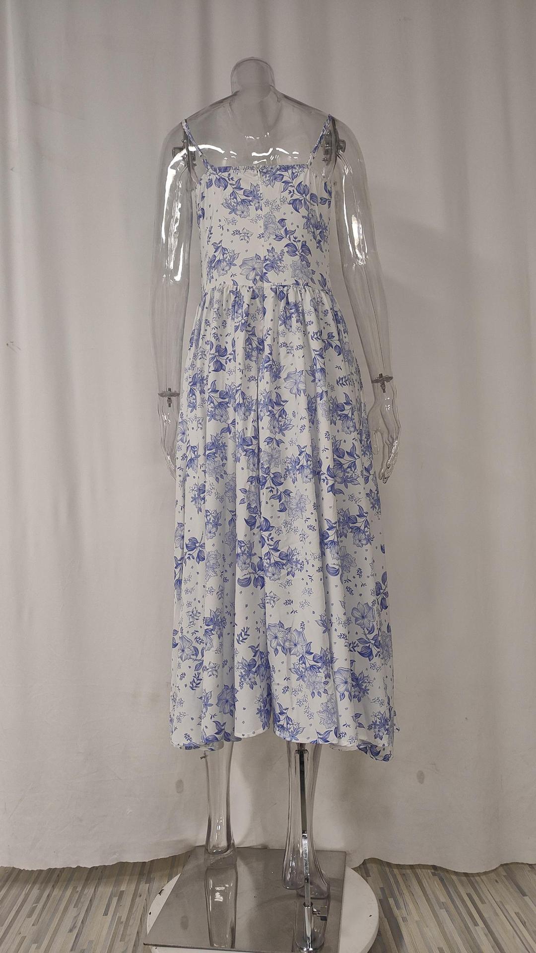 2026 beautiful women's clothing, new spring models, French retro court style solid color suspender dress