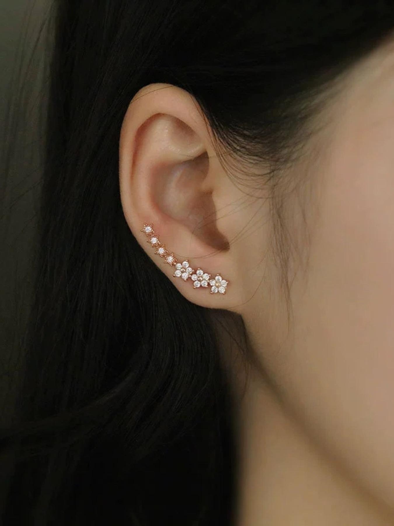 Flower Earrings For Women Sparkling Crystal Rhinestones Hypoallergenic Studs Minimalist Jewelry All Seasons L34