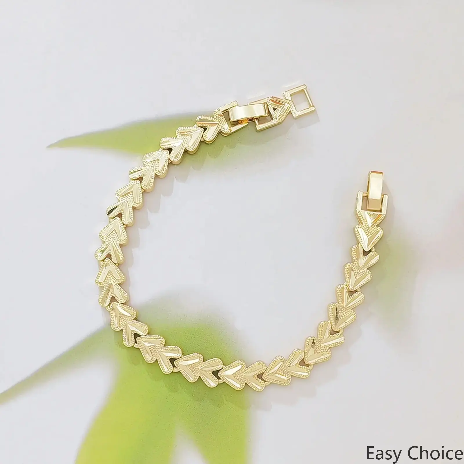 Chunky Chevron Arrow Chain Bracelet, 18K Gold Plated V-Shaped Textured Link Statement Wrist Bracelet for Daily Party Wear