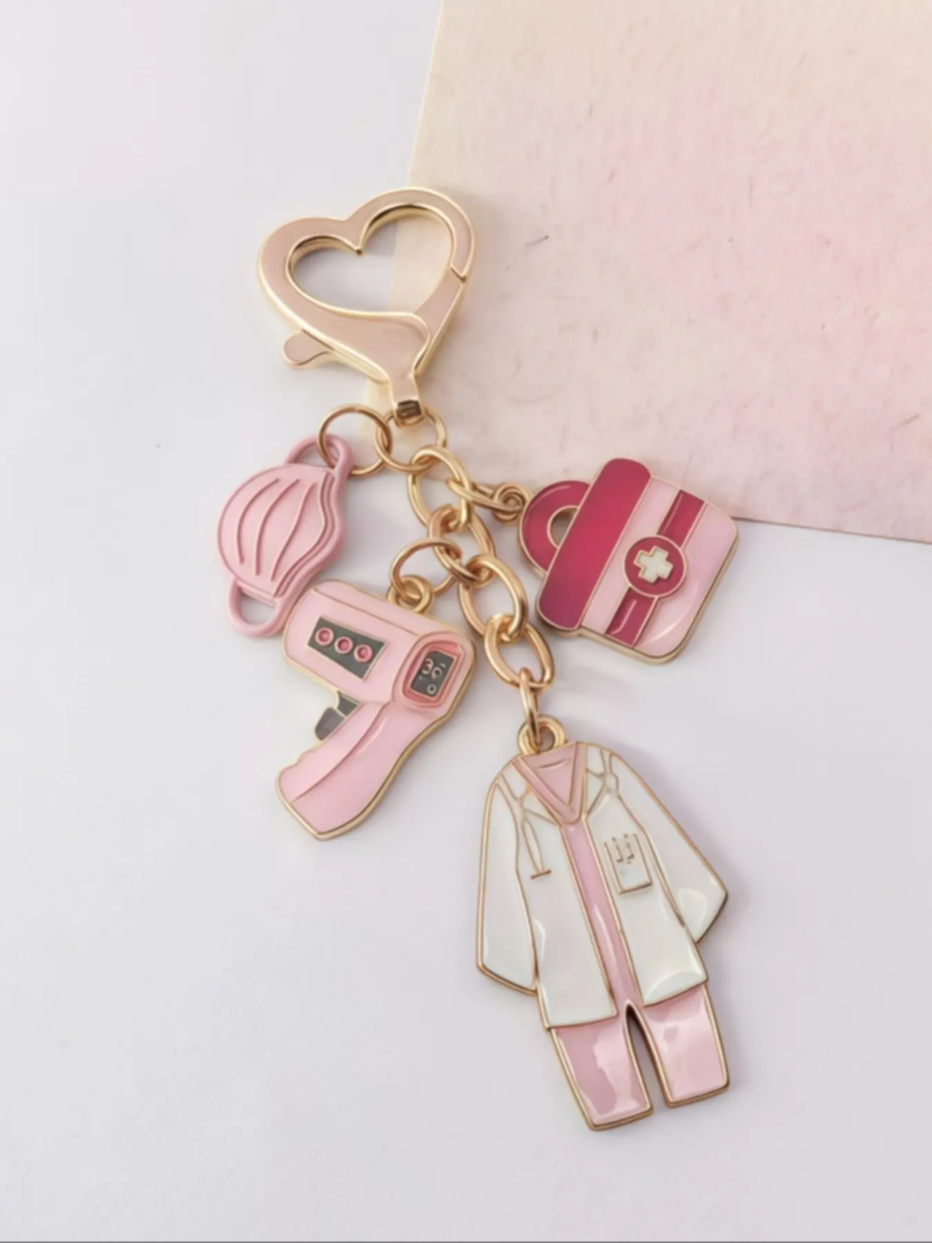 Nurse Keychain, Enamel Medical Theme Pendant, Car Key Ring, Backpack Charm, Keychain for Bags, Key Charms, Keyrings, Gift for Female Healthcare Workers, Graduation, Birthday