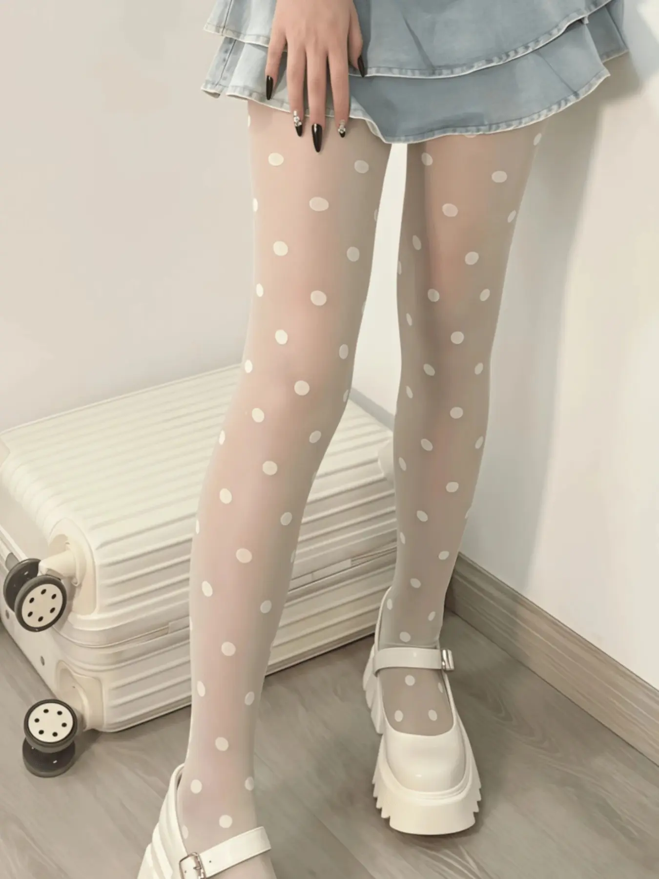 Polka Dot Jacquard Women Pantyhose Tights, Sexy Mid Waist Stockings, Perfect for Daily Wear, Commute, Holidays, Parties