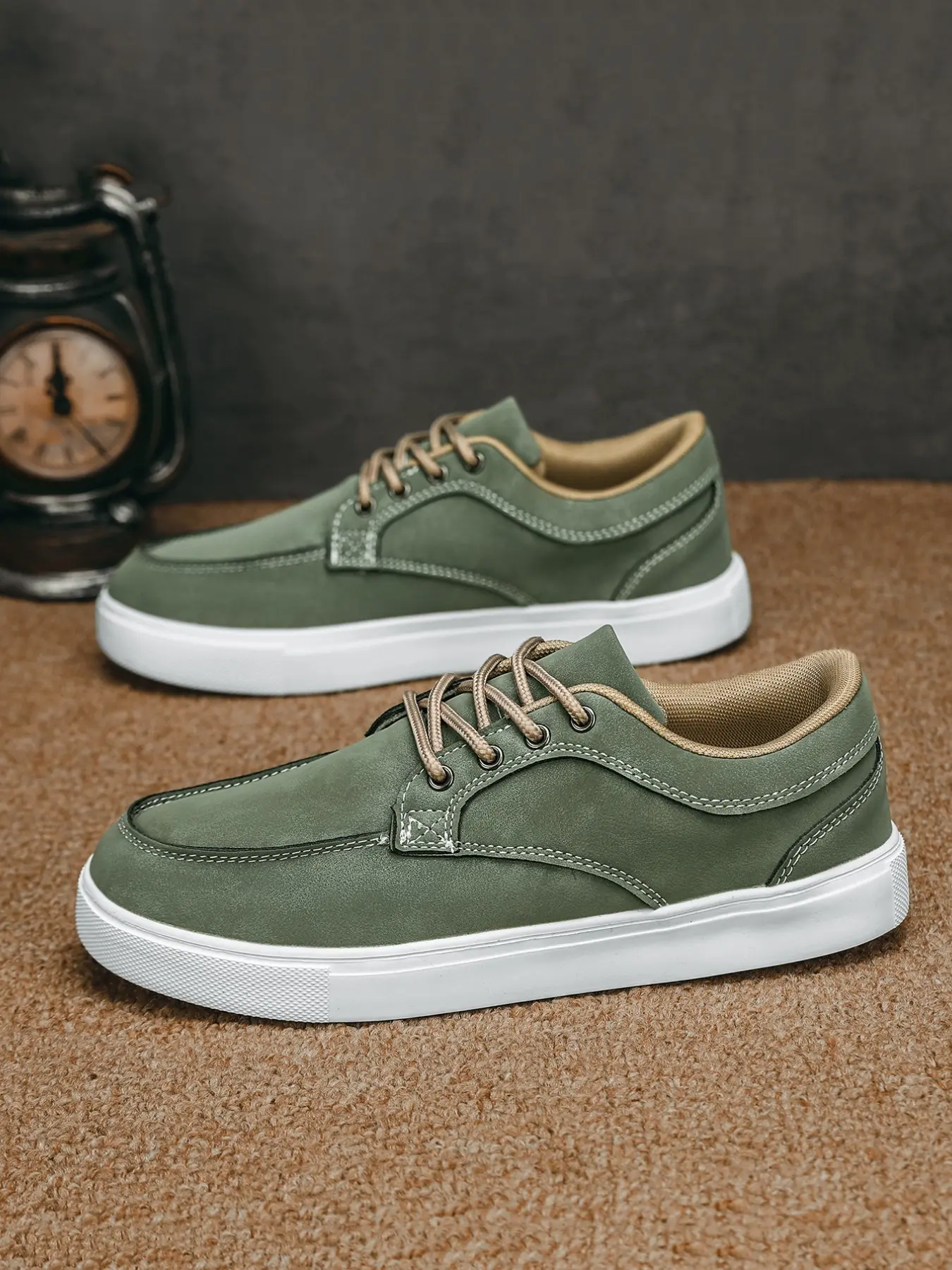 Men's Low‑top Fashion Casual Sneakers, Unisex Skate & Walking Footwear, Flat Lace‑up Lightweight Daily Deck Shoes for City Walking, Office Commute, Short‑distance Travel, Weekend Gatherings & Outdoor Strolls, All‑Season Everyday Wear