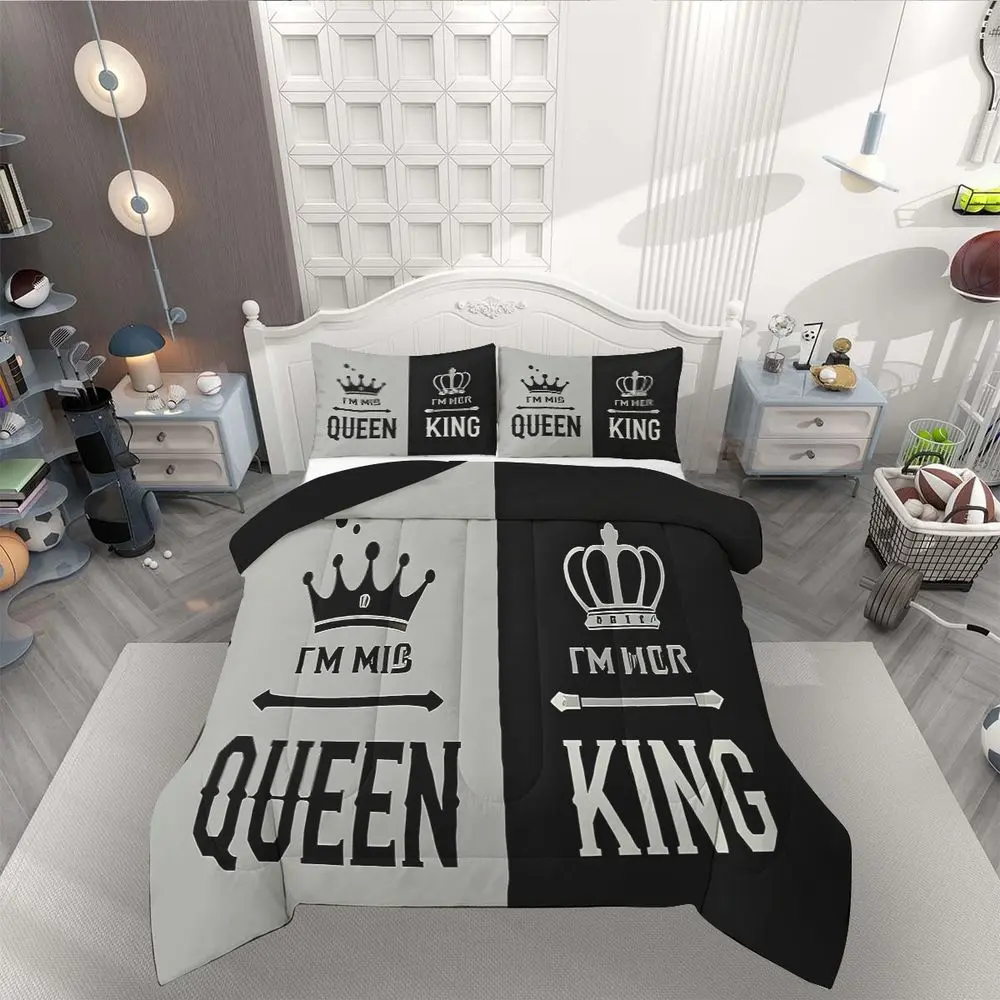 3Pcs King and Queen Crown Printed Comforter Set (1 Quilt, 2 Pillowcases), Stylish Couple Bedding Set, Soft Digital Printed Quilted Quilt, Romantic Bedroom Decor for Couples, Lightweight Bedspread for All Seasons.