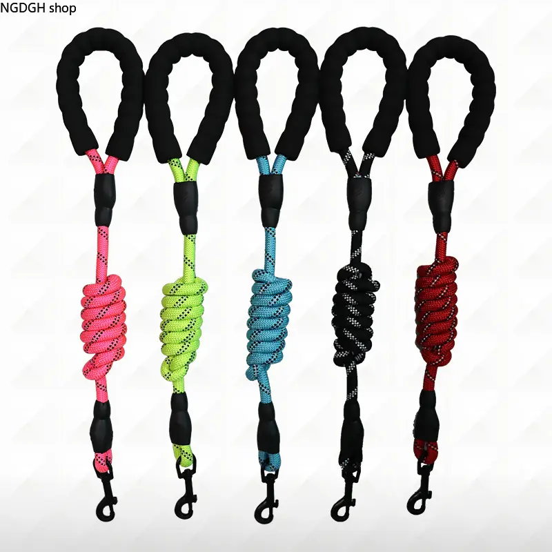 Reflective Rope Dog Leash for Small, Medium, and Large Dogs, Durable and Adjustable with a Padded Comfort Handle for Walking and Training, Small-Medium-Large