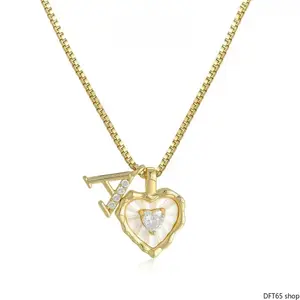 Gold Plated Box Chain Scalloped Shell Heart Frame Micro Pave Cubic Zirconia A-Z Custom Letter Pendant Adjustable Extension Chain For Women Daily Dating Portable Romantic Valentine Holiday Gift Neck Jewelry