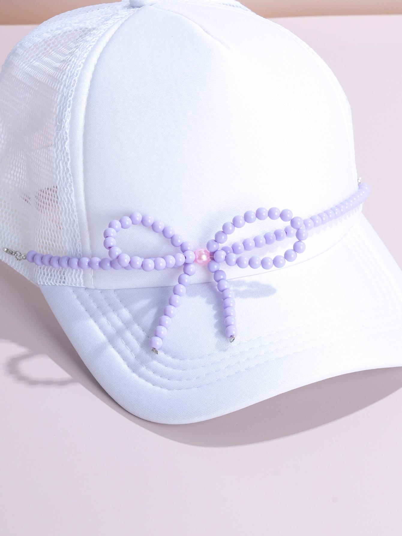 Small-scale yet versatile pearl bow baseball cap accessory, colorful dopamine hat chain, high-end and glittering small-scale design cross pendant necklace, shiny collar chain, women's accessory