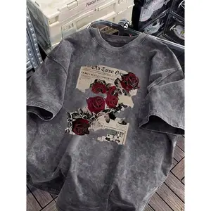 Summer Outfits1 PcsWomen's Retro Rose And Newspaper Cartoon Letter Pattern Prints On The Street, Korean-Style Comfortable Retro Fashion Commuting Versatile Y2k Women's Clothing, Regular Niche Punk Style Black Fitted Round-Neck Short-Sleeved Washed T-Shirt