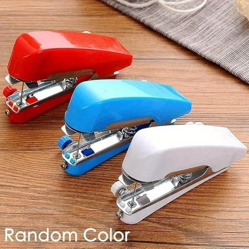 1pc Portable Mini Manual Beginner Sewing Machine Simple Control Sewing Tool Cloth Convenient Hand Tool Portable Sewing Machine Handheld