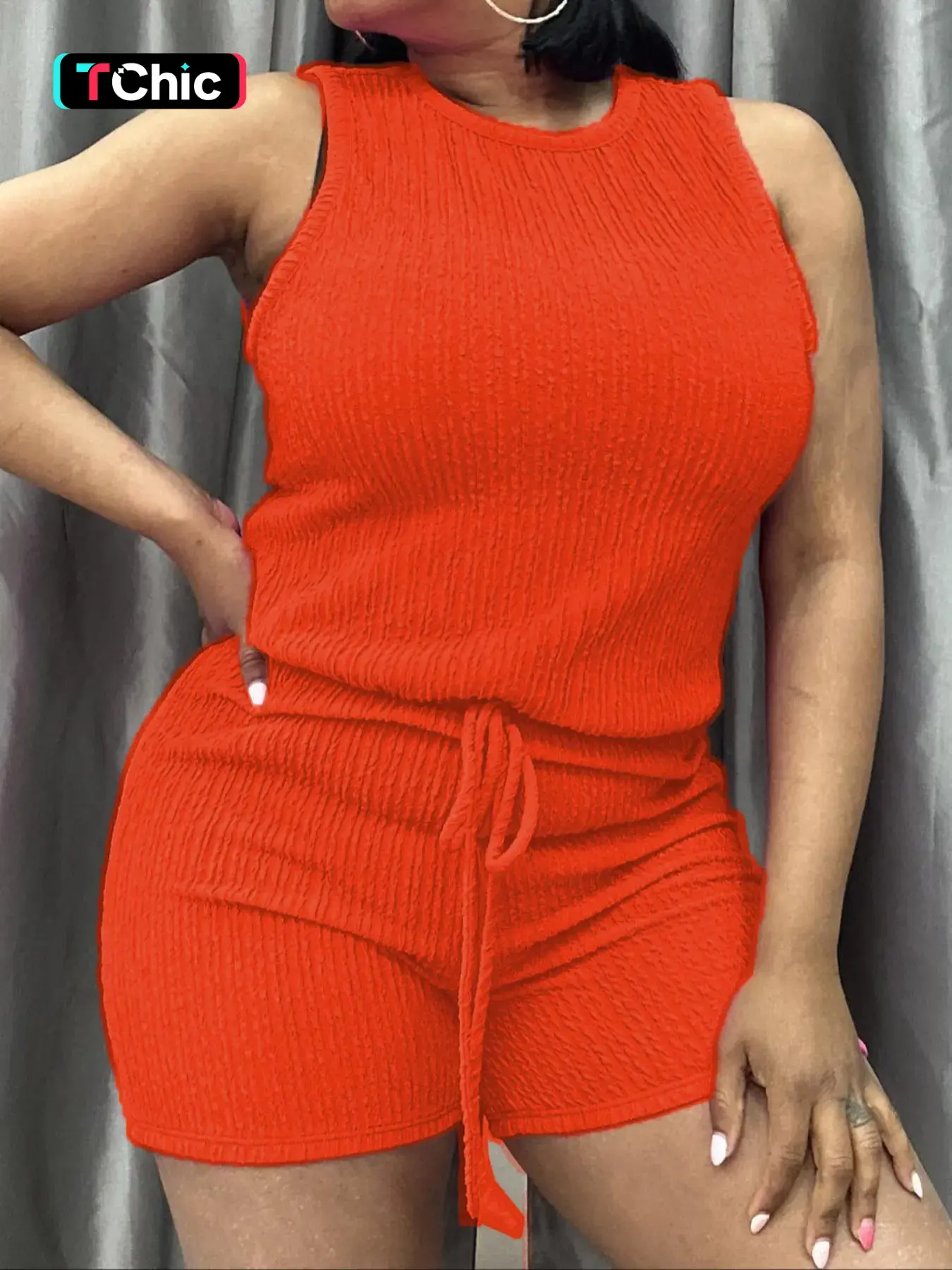 Women's Simple Fashion Solid Color Sporty Casual Tank Top and Shorts Set, Fitted Plain Crop Vest, Athleisure Outfit, Fitness Shorts Set, Casual Athletic Wear