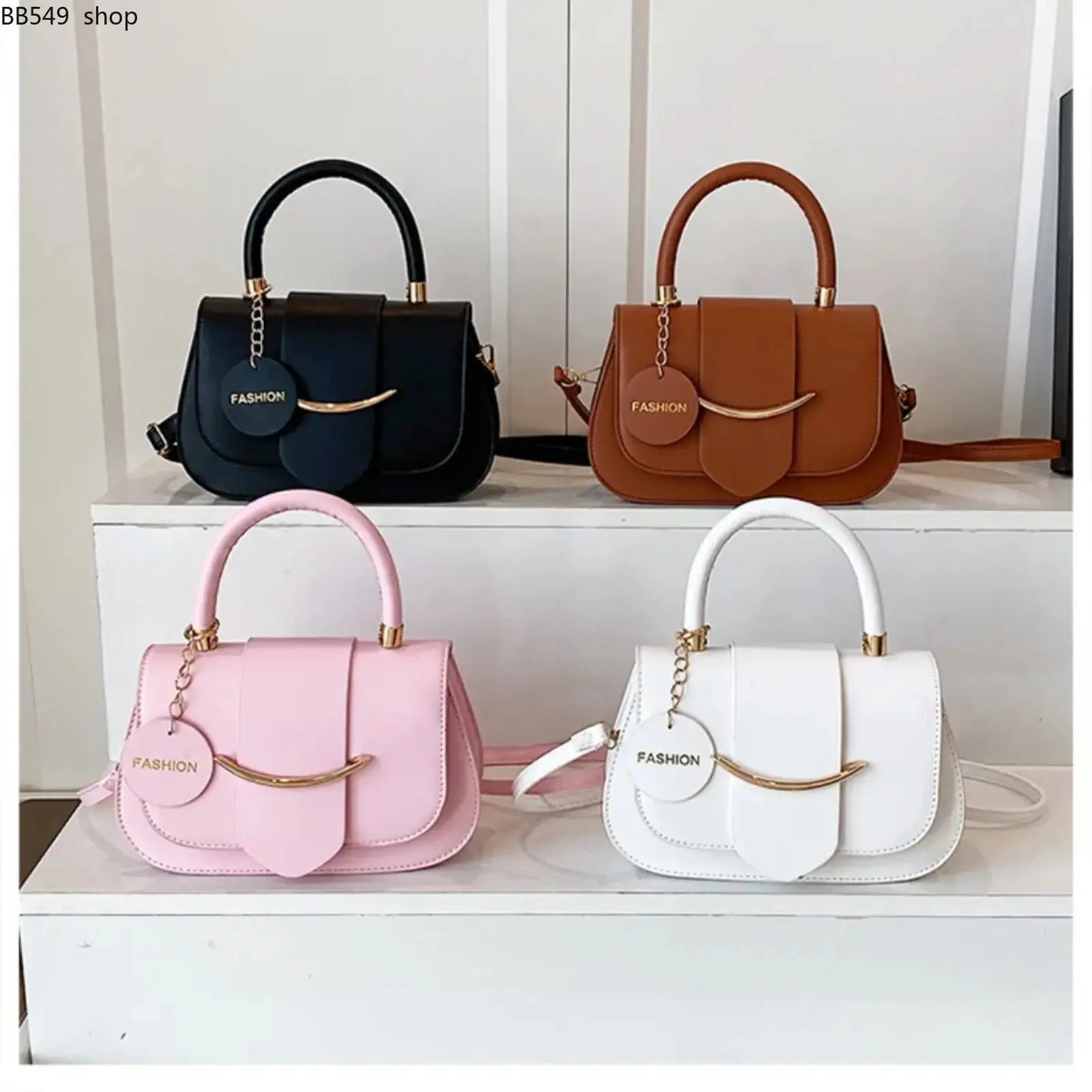 Minimalist Saddle Shoulder Bag for Women, Structured Crossbody Messenger Handbag, Medium Size Everyday Purse with Premium Texture, Lightweight Versatile Fashion Bag for Work, Travel, Shopping & Daily Outfit Styling