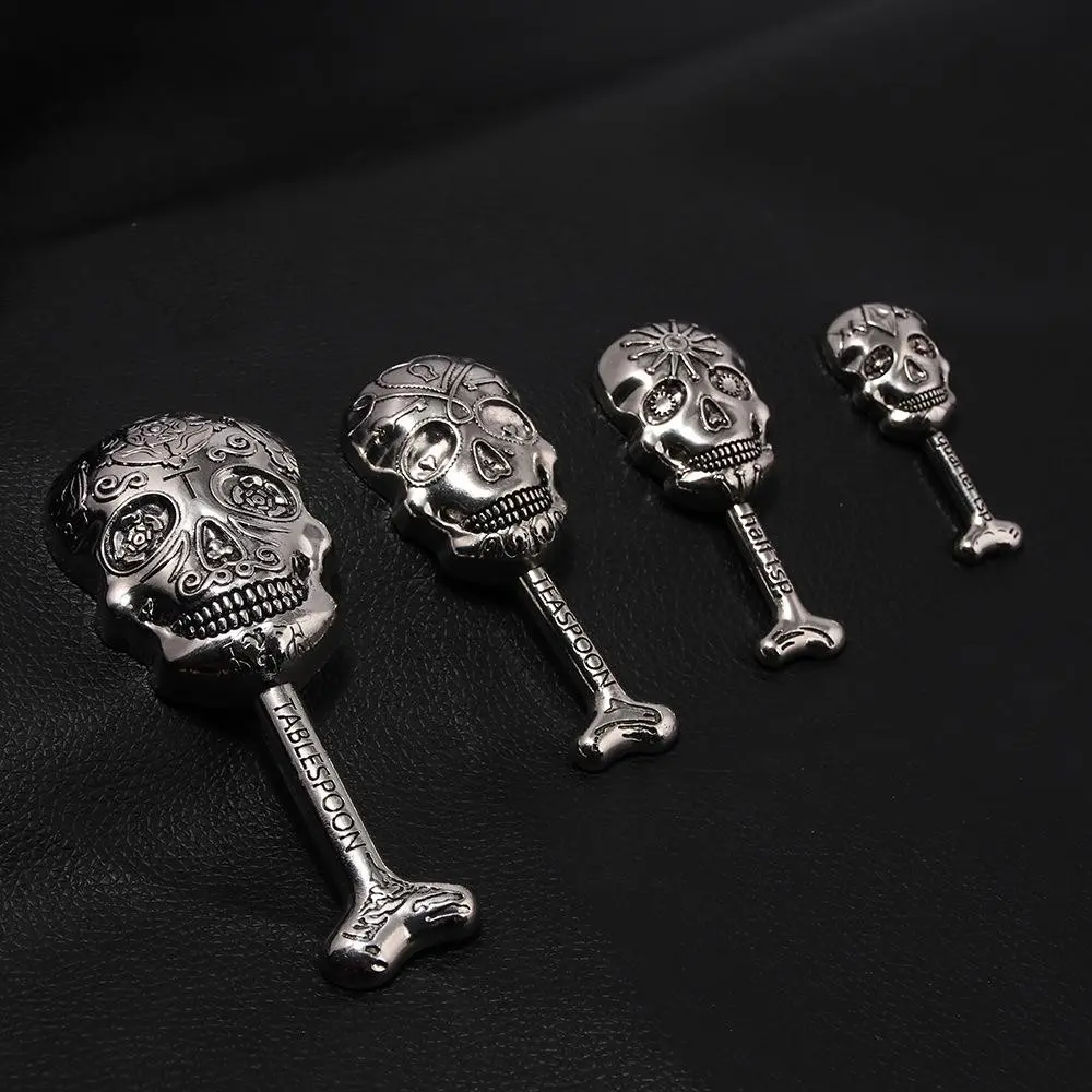 4-Piece Halloween Skull Spoon Set, Metal Decorative Utensils, No Power Required, Suitable for Ages 14+, Perfect for Horror Theme Parties