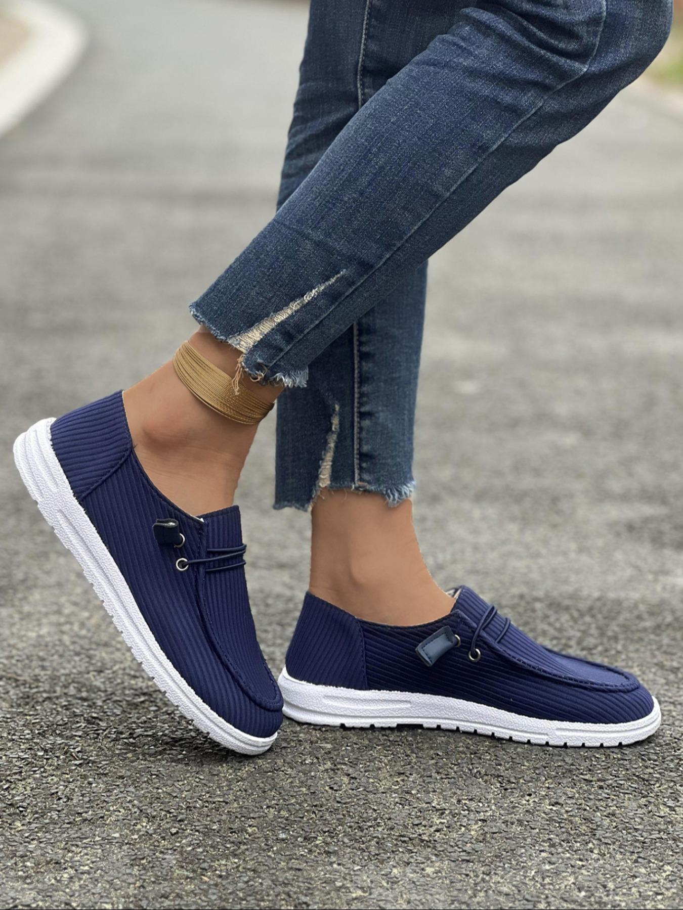 Women's Fashionable Slip-on Sneakers, Casual Comfortable Breathable Sports Shoes, Female All-match Round Toe Shoes for Daily Wear Walking Shoes Footwear, Trending sneakers, Casual Trendy Flat