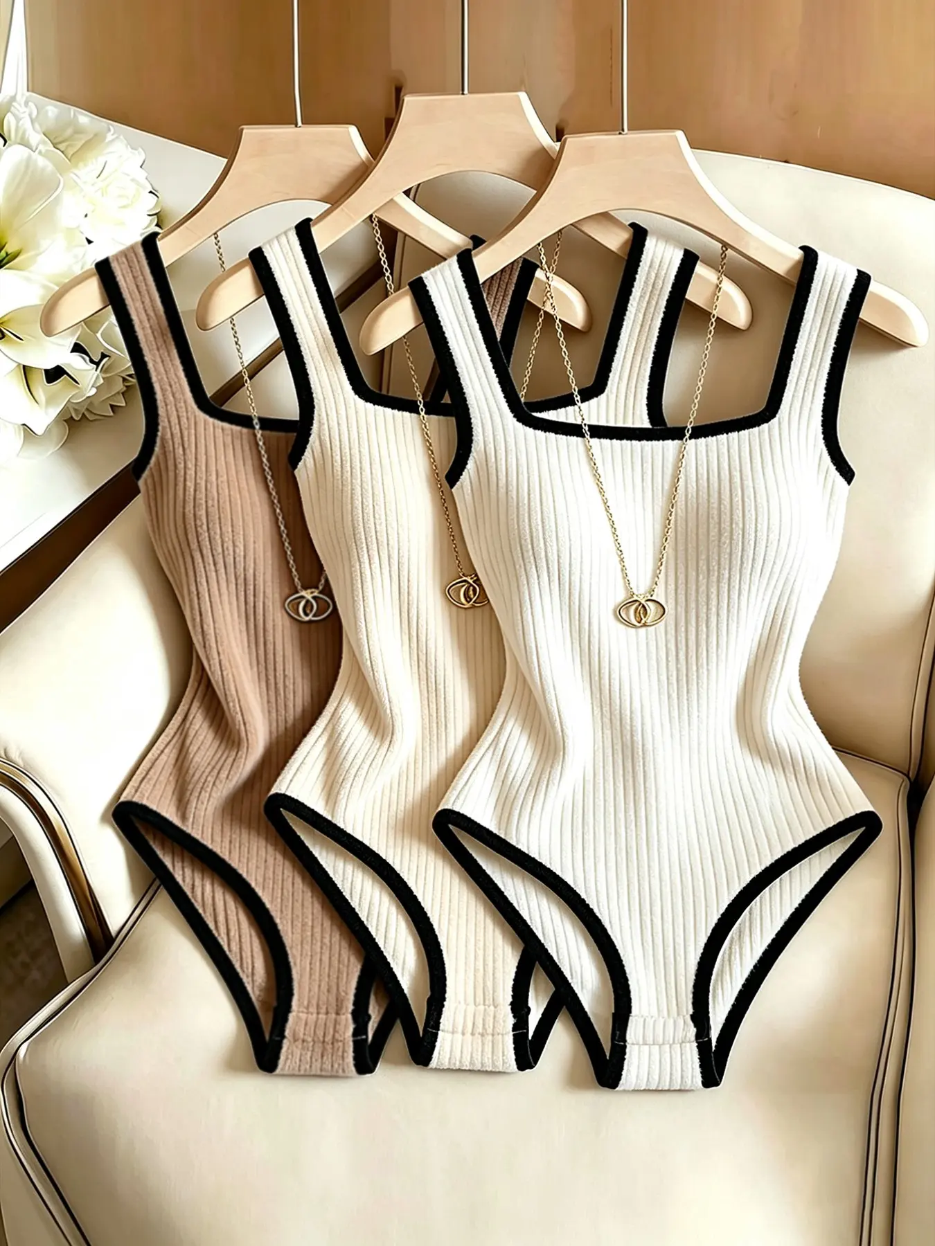 Elegant Women's Colorblock Ribbed Romper Set, Stylish 3-Piece, Perfect for Casual Wear, Comfortable, Trendy & Aesthetic Design