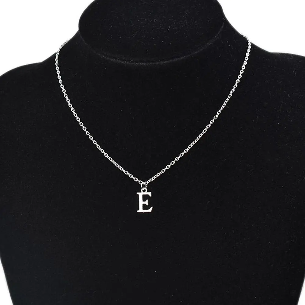 Minimalist A-Z English Initial Letter Pendant Necklace For Women Silver Color Short Chain Choker Metal Jewelry Party Gift