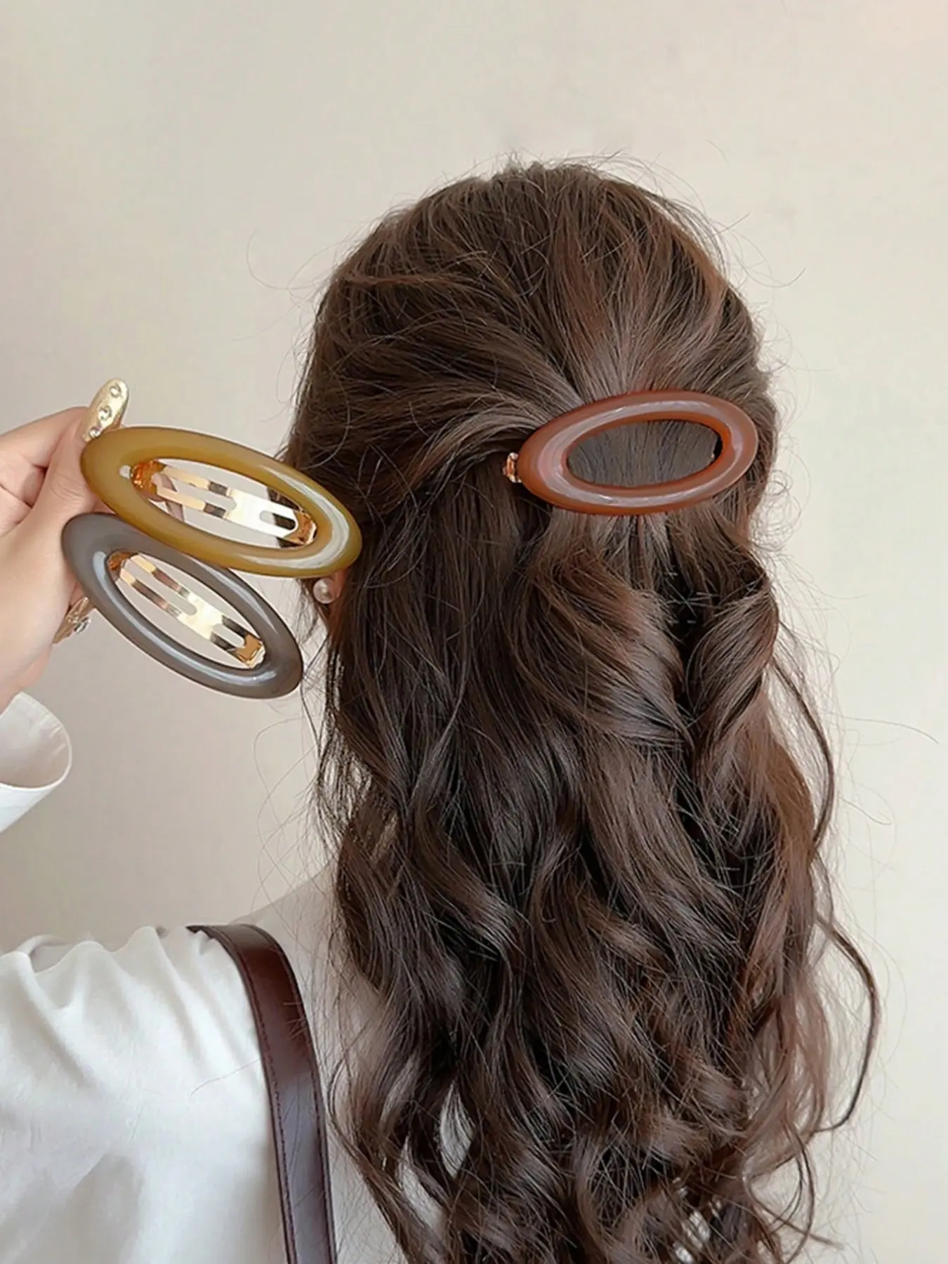 3pcs Elegant & Chic Oval Hollow Out Glossy Alloy Hair Clip Claw Clips Hair Claws Hair Barrettes, Claw Clip Pack, School Stuff, Prom Hair Accessories, Hair Accessories, Hair Claws Set