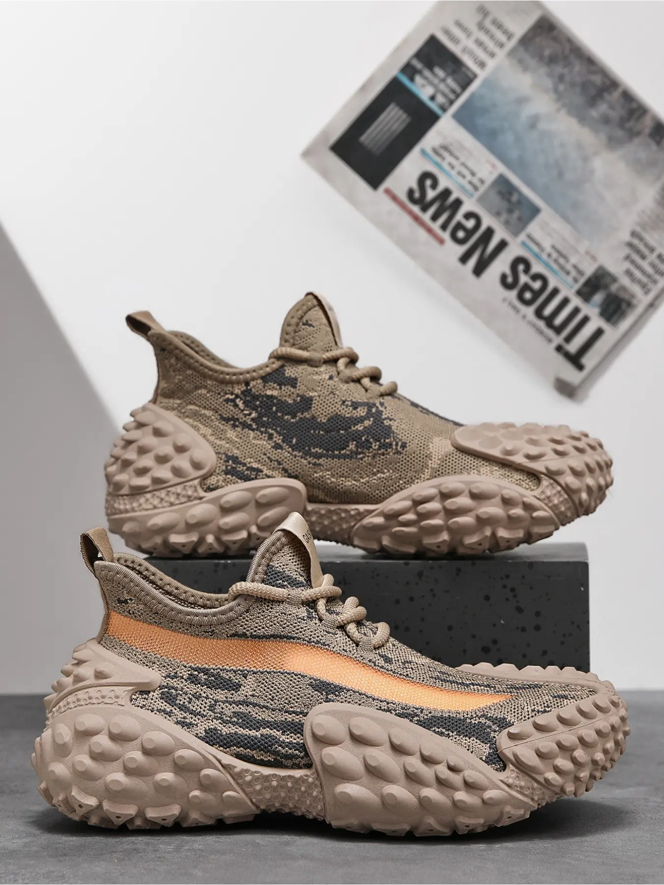A Pair of Fashion Men's Camo Mesh Sock Sneakers, Hollow Breathable Stretch Sock Collar, Tire Grain Durian Thick Outsole, Anti-Slip Outdoor Hiking Footwear Dad Shoes