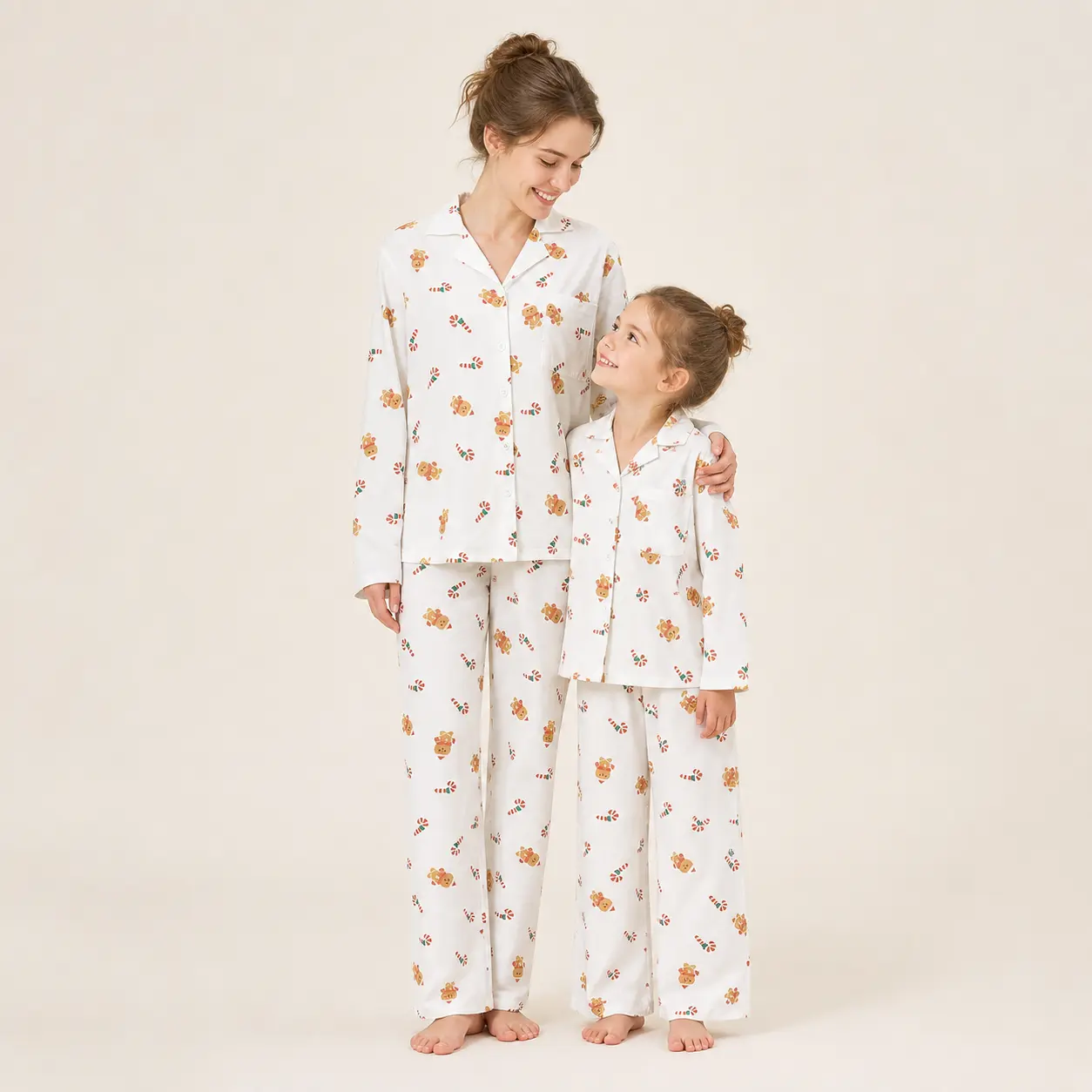 Mummy and Me Christmas Pyjamas Set, White Gingerbread Man Candy Cane Print Button Down Long Sleeve PJs with Pocket, Festive Sleepwear for Mother and Daughter