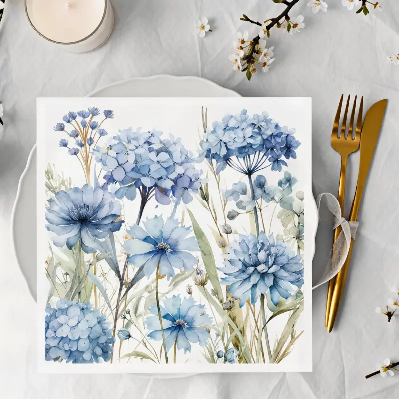 Watercolor-style party napkins with blue hydrangea and wildflower patterns, made of high-quality soft paper, elegant table setting for weddings or baby parties, 12.5cm * 12.5cm / 4.92inch 20 sheets per pack