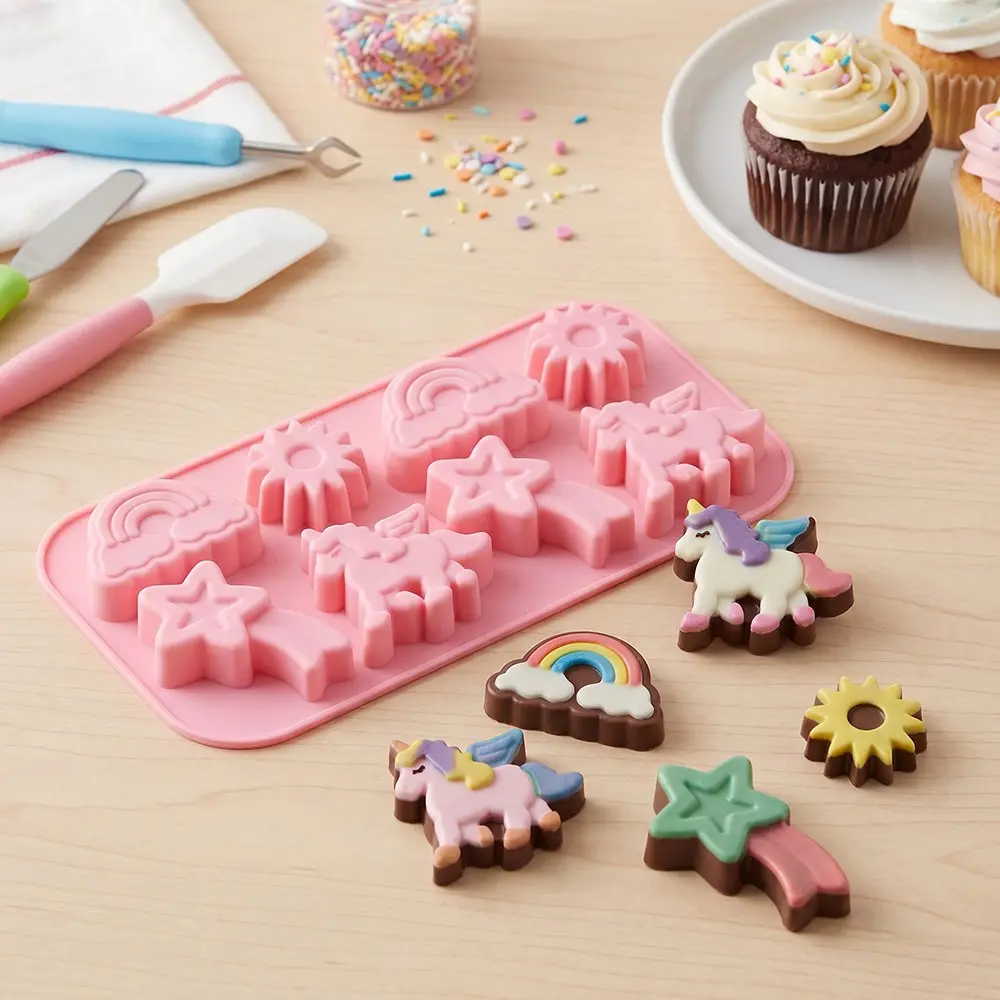 1pc 8-Cavity Silicone Candy Mold, Cake Decorating Tool, Cartoon Cloud Unicorn Rainbow Shapes, Chocolate Cookie Baking Molds, Baking Supplies