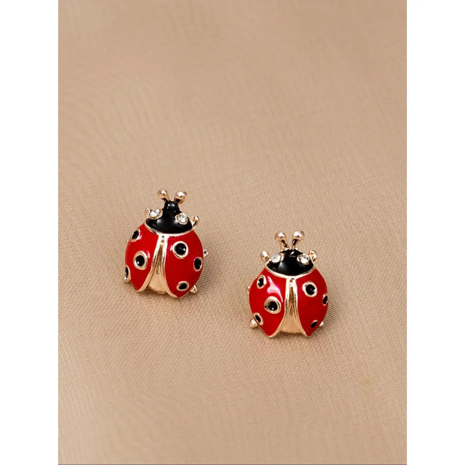 Vintage Fashion Cute Seven-Pointed Ladybug Earrings, Creative Cartoon Design Oil-Drop Insect Studs for Women, Daily Wear Accessories, Fashionable Earrings, Stud Earring Jewelry