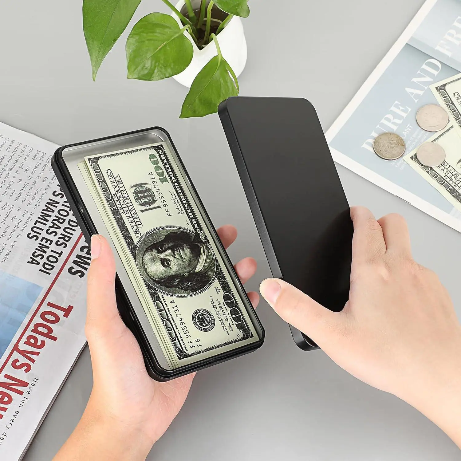 YYW1 Money Organizer with Coin and Bill Compartment with Lid, High-Quality Smooth Surface, Flat Bottom, Office Supplies for Daily Desktop Organization