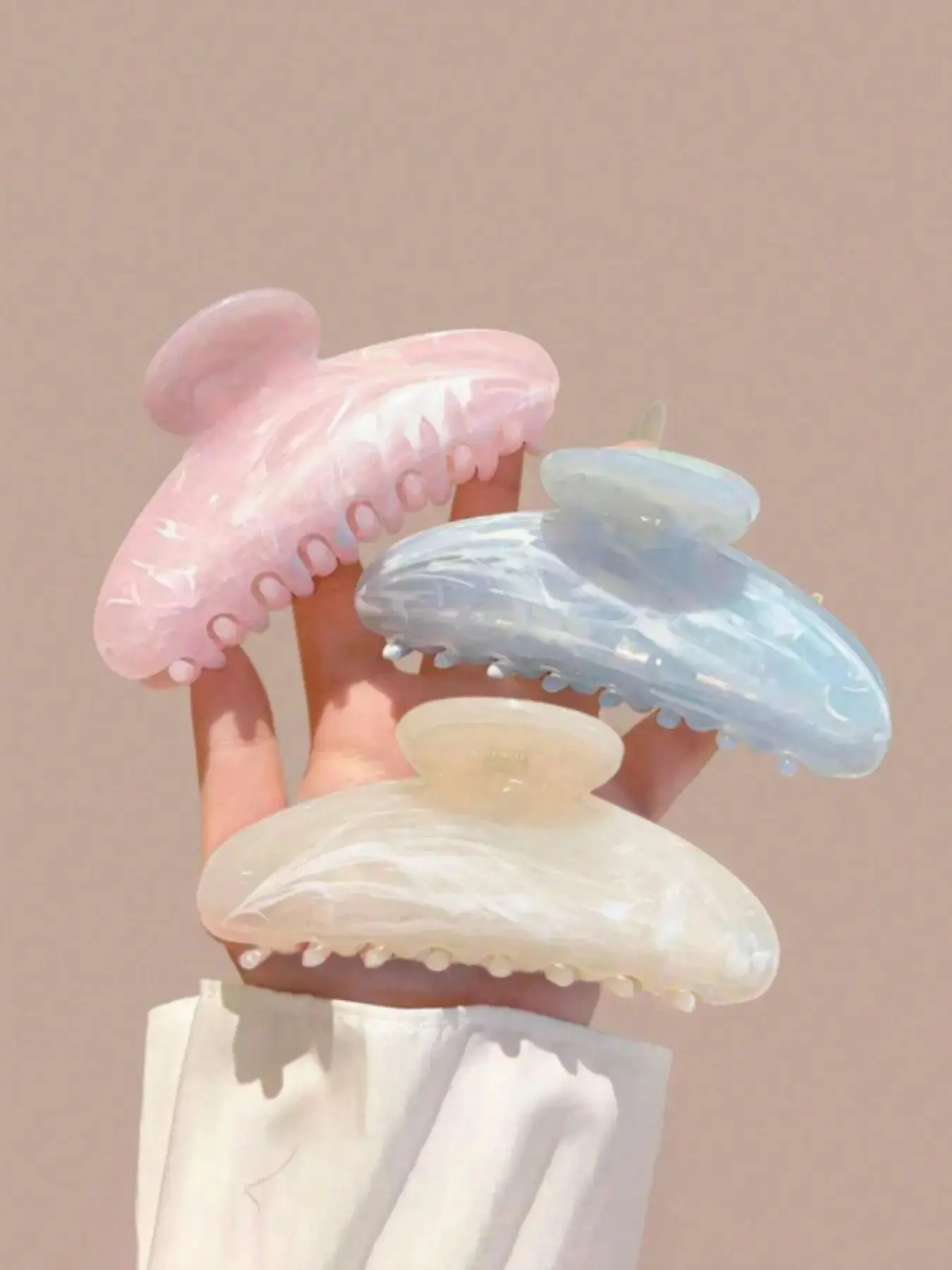 Marble Swirl Large Hair Claw Clip 11cm Oversized Acrylic Hair Grab Clamp 3 Pastel Colors Pink Blue Ivory Minimalist Thick Long Hair Holder Women Daily Casual Hair Accessory Gift