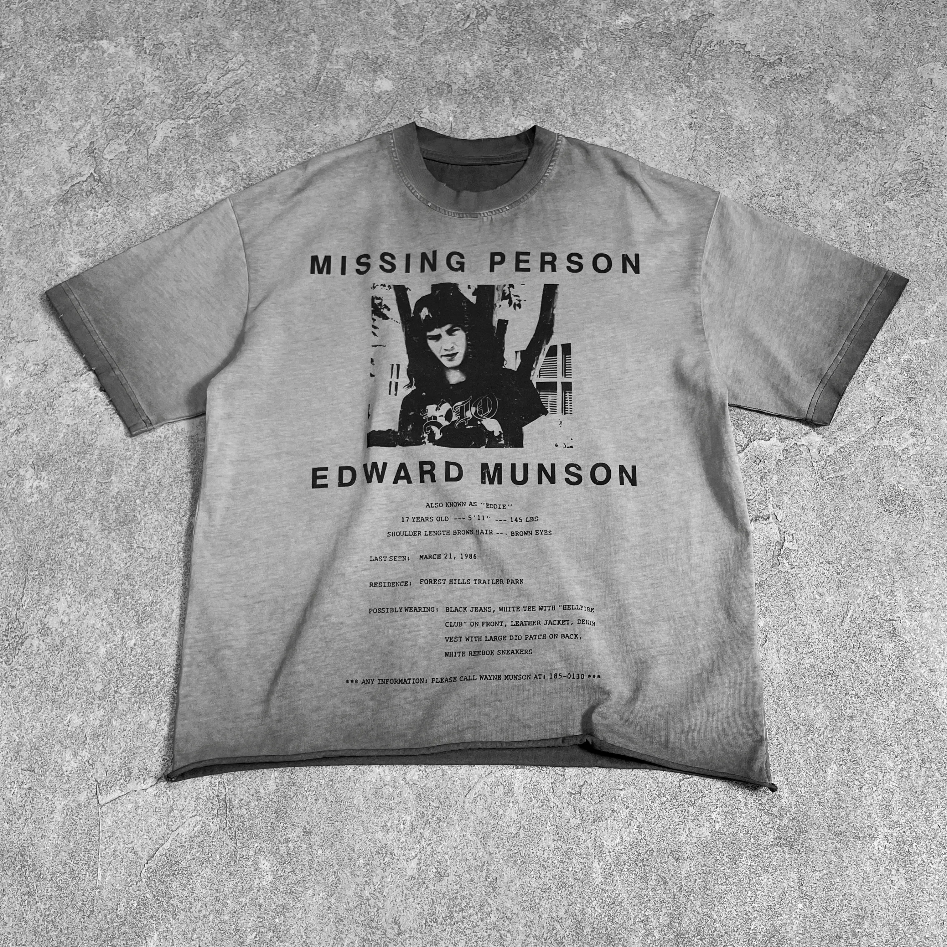 Men's water washed grey vintage oversized short sleeve streetwear T shirt featuring an "Eddie Munson Missing Person" graphic, 100% cotton
