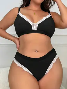 Plus Size Women Fashionable & Comfortable Lace Patchwork Lingerie Set Without Padding