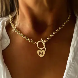 Heart Hollow Out Initial Pendant Necklace, Stainless Steel Chain Necklace for Women with OT Buckle, Gold Statement Chain, Elegant Fashion Jewelry for Party, Daily Decor, Trendy All-match & Exquisite Jewelry for Birthday Gift