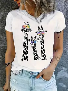 Women'S Casual Giraffe Print T-Shirt With Glasses, Short Sleeve Crew Neck Polyester Knit Top, Slight Stretch, Regular Fit, All Seasons - 95% Polyester, 5% Elastane, 180G/M²